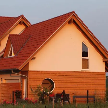 Au Jardin Des 4 Saisons *